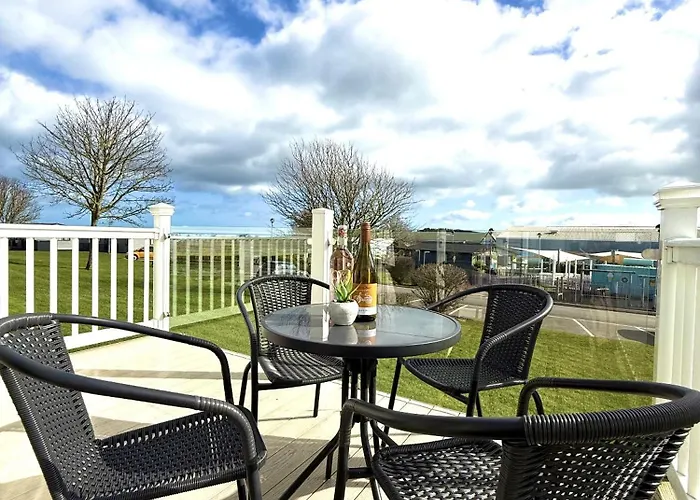 Cedar Retreat Scarborough