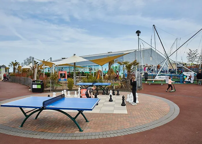 Cedar Retreat * Scarborough