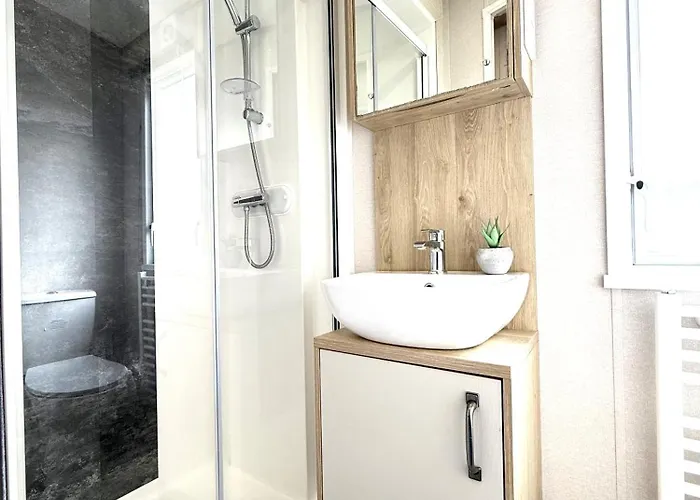 Cedar Retreat Holiday home Scarborough