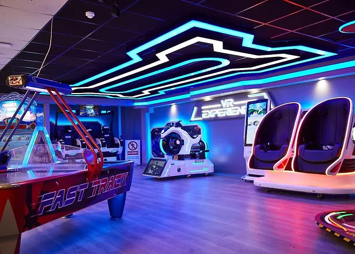 Cedar Retreat Scarborough